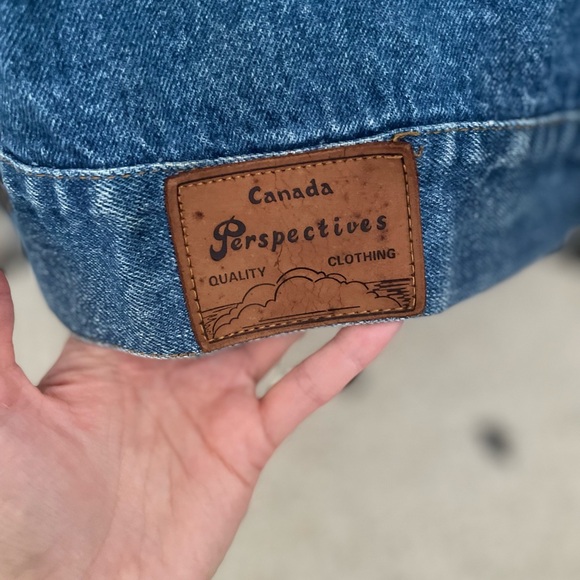 Canada Perspectives Denim Jacket - Picture 4 of 4